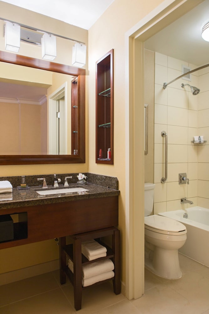 Chicago Marriott Oak Brook 4/41