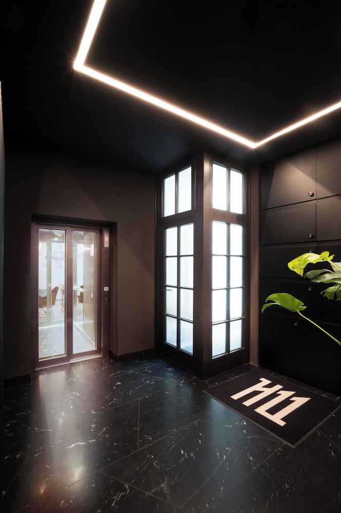 H11 Aparthotel 43/72