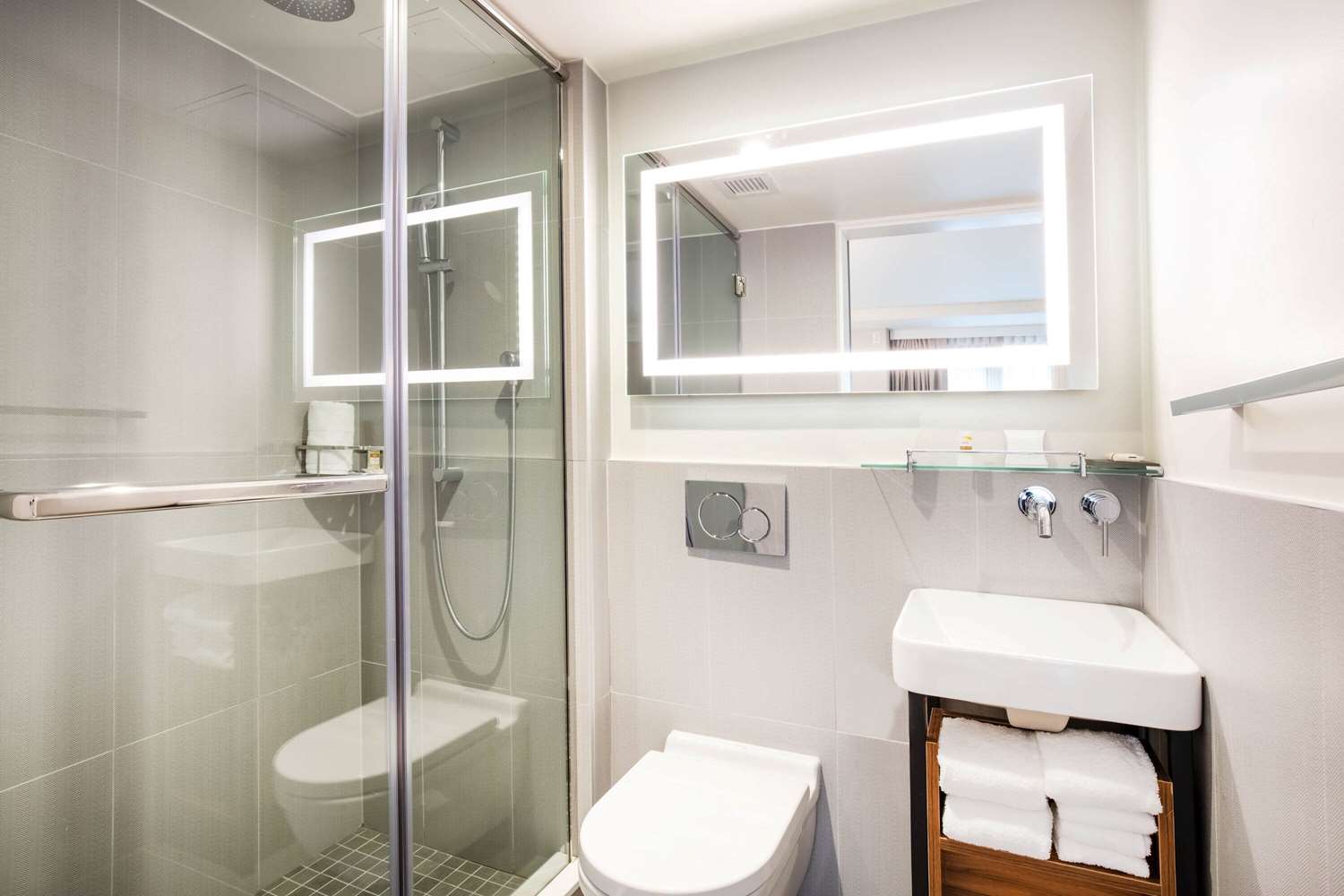 La Quinta Inn Suites By Wyndham Times Square South 56/60
