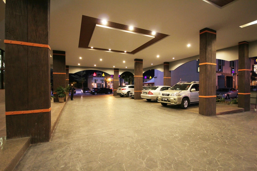 Aroma Hotel 21/25