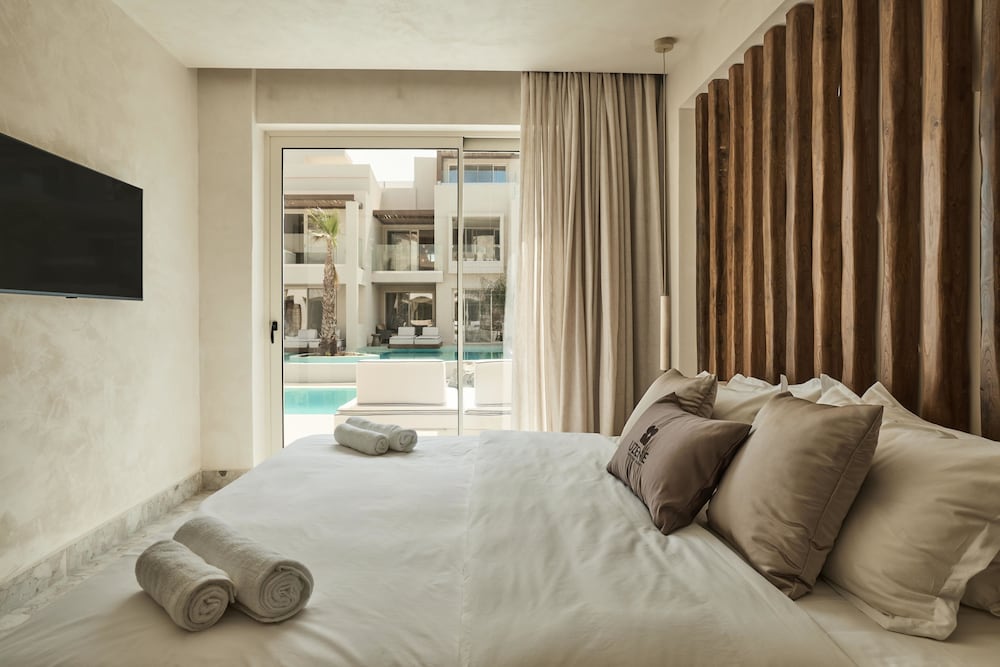 Uzenie All Suites Boutique Resort 26/69