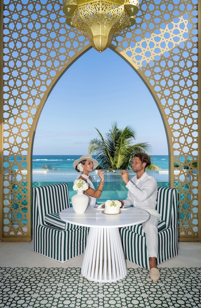 Sana Tulum Beachfront Boutique Hotel 60/72