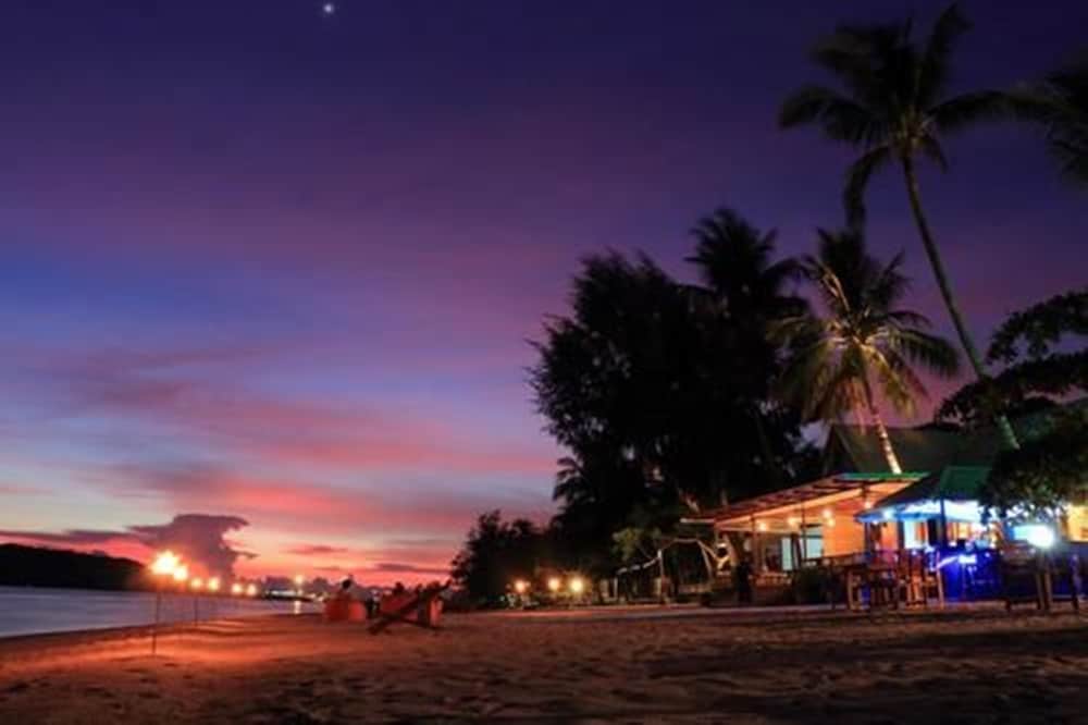 Da Kanda Villa Beach Resort 65/69