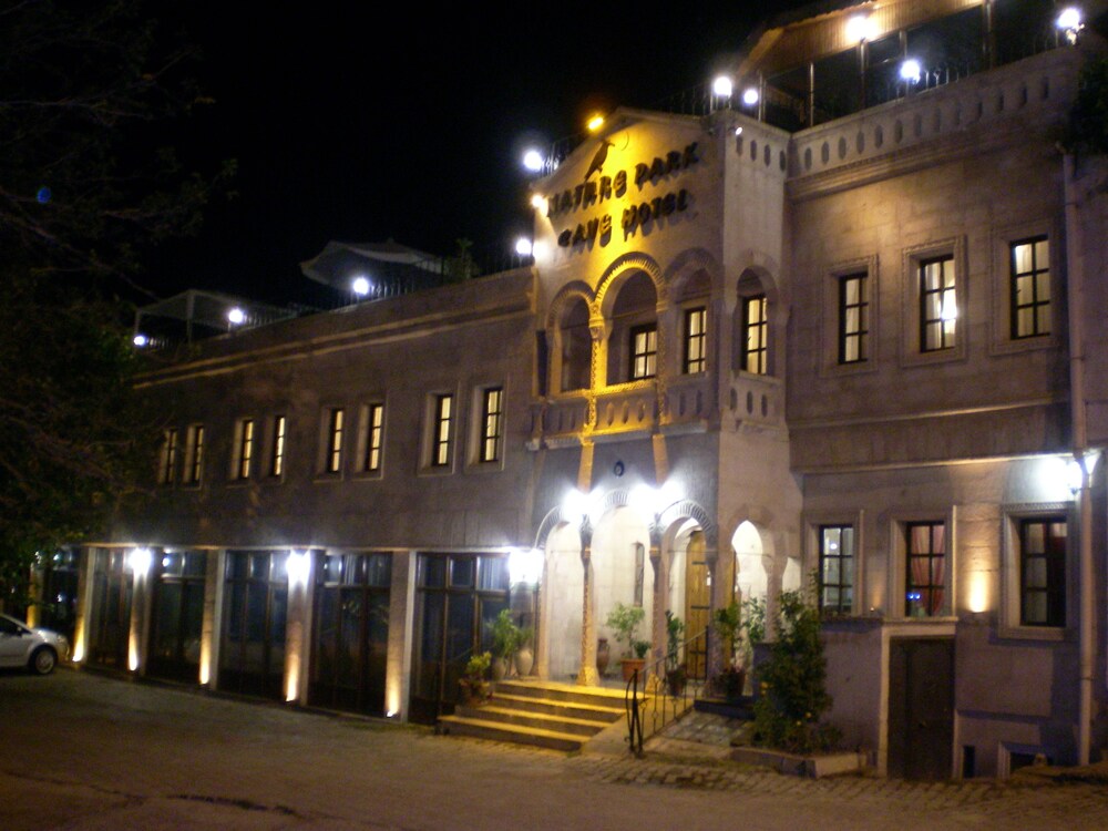 Nature Park Cave Hotel 2/46