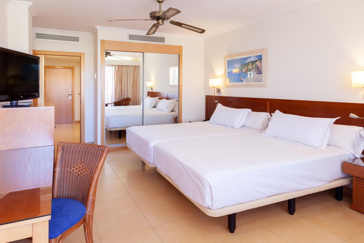 Playamarina Spa Hotel 23/48