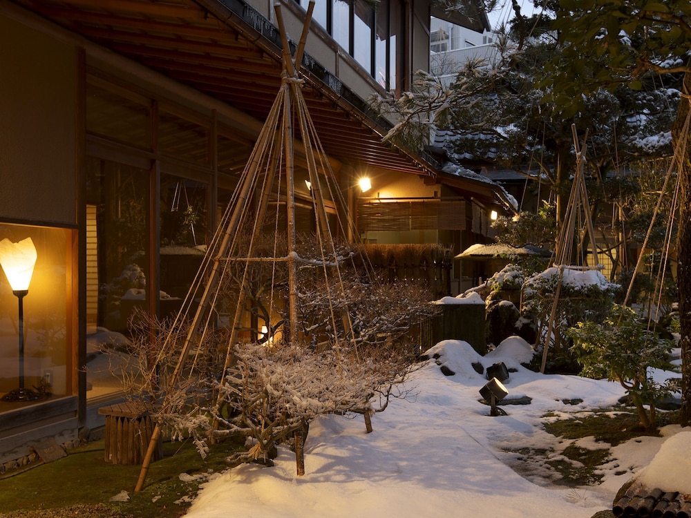 Kinjohro Kanazawa 54/56