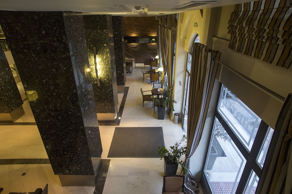 Davitel Tobacco Hotel 24/49