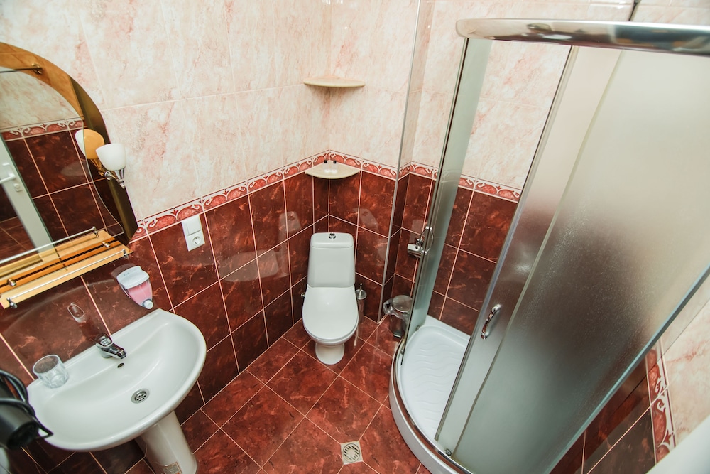 Hotel Egrisi 33/37