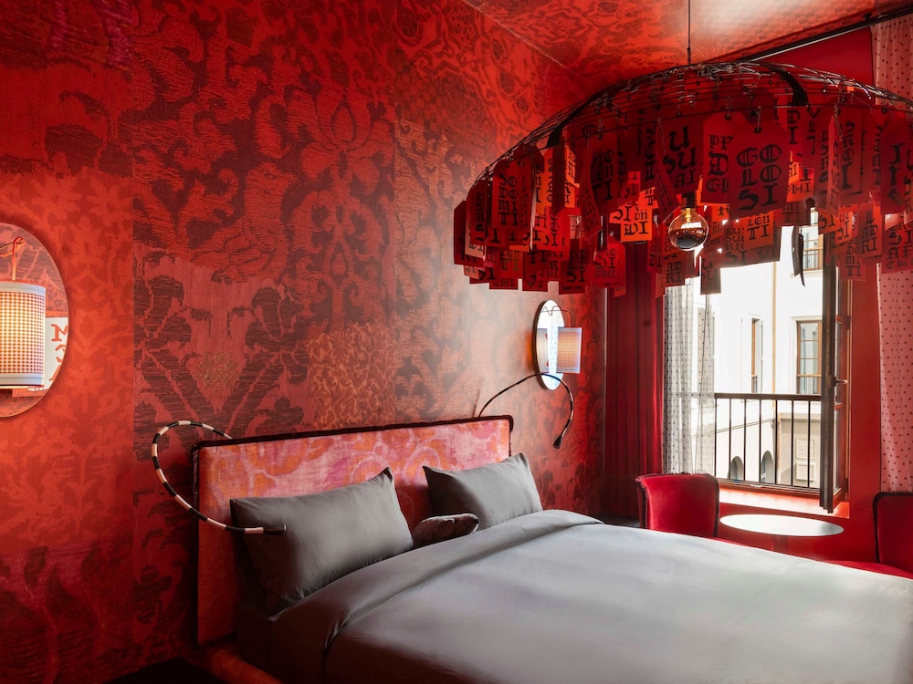 25hours Hotel Piazza San Paolino 27/60