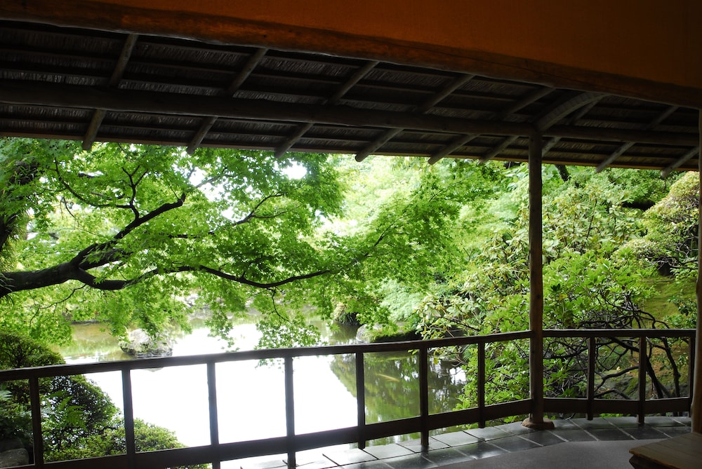Atami Taikansou 20/43