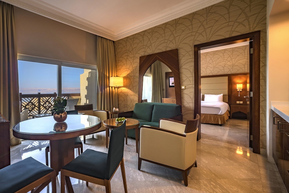 Crowne Plaza Jordan Dead Sea Resort and Spa 42/74