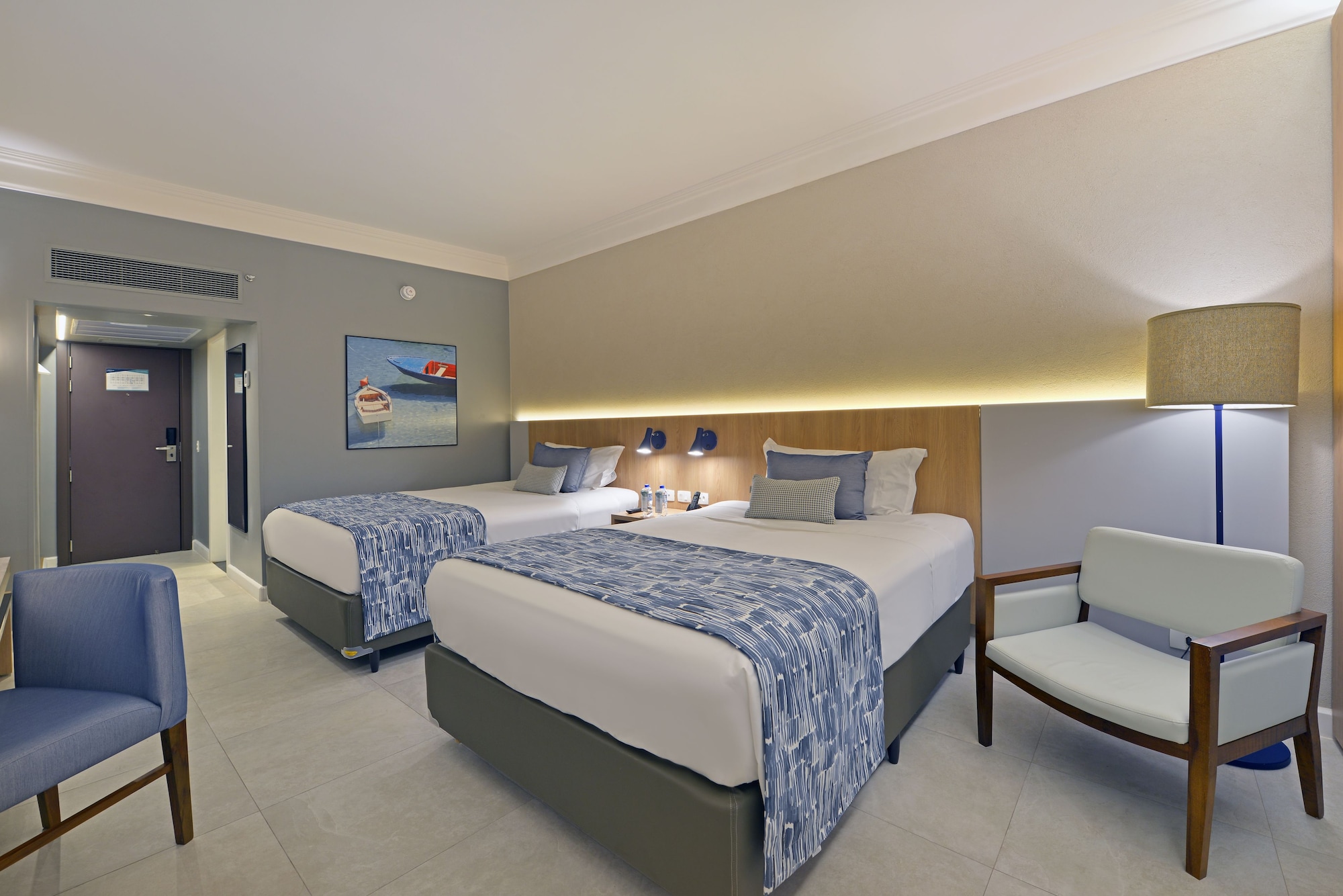 PREMIUM, 2 DOUBLE BEDS