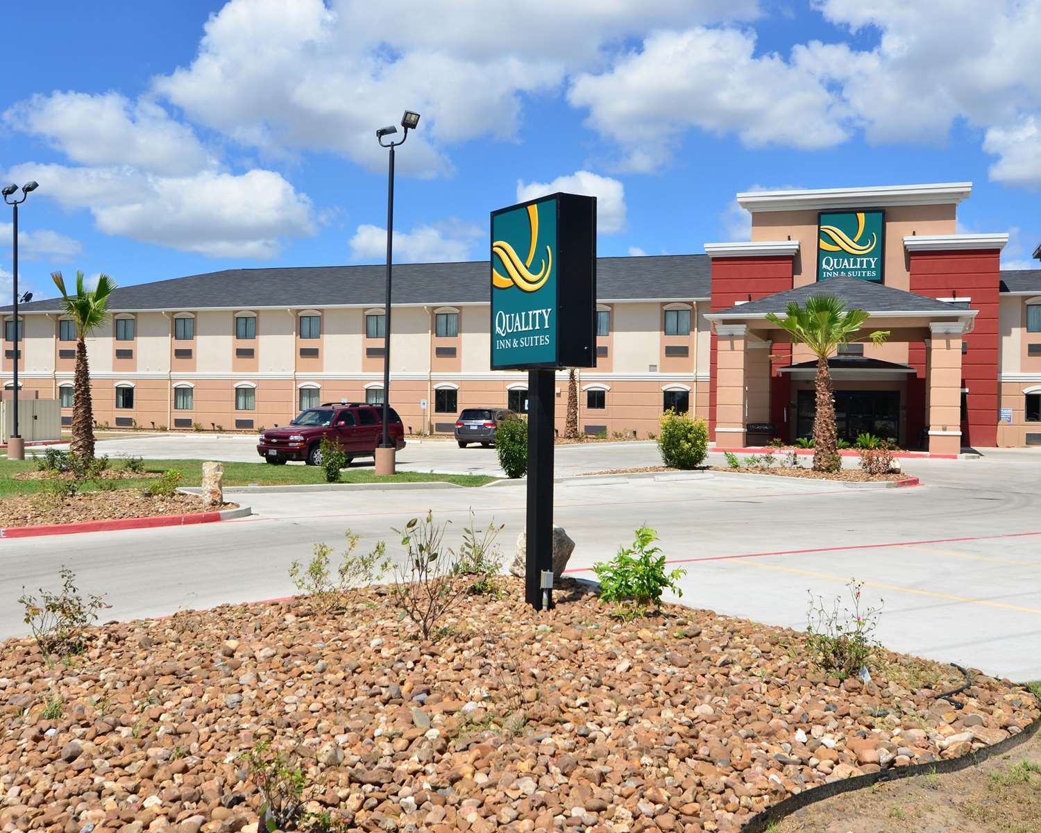 Quality Inn & Suites Kenedy - Karnes City 32/32