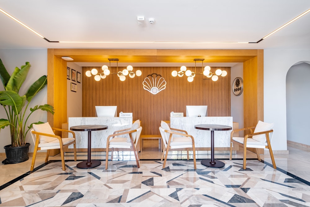 Pearly Hotel & Spa 3/45