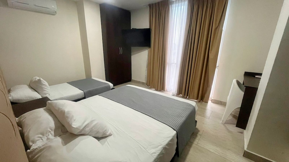 Ramada Cucuta 5/28