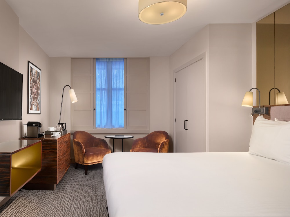 Strand Palace Hotel 11/47