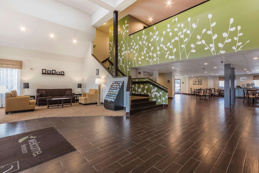 Sleep Inn Henderson-Evansville South 24/41