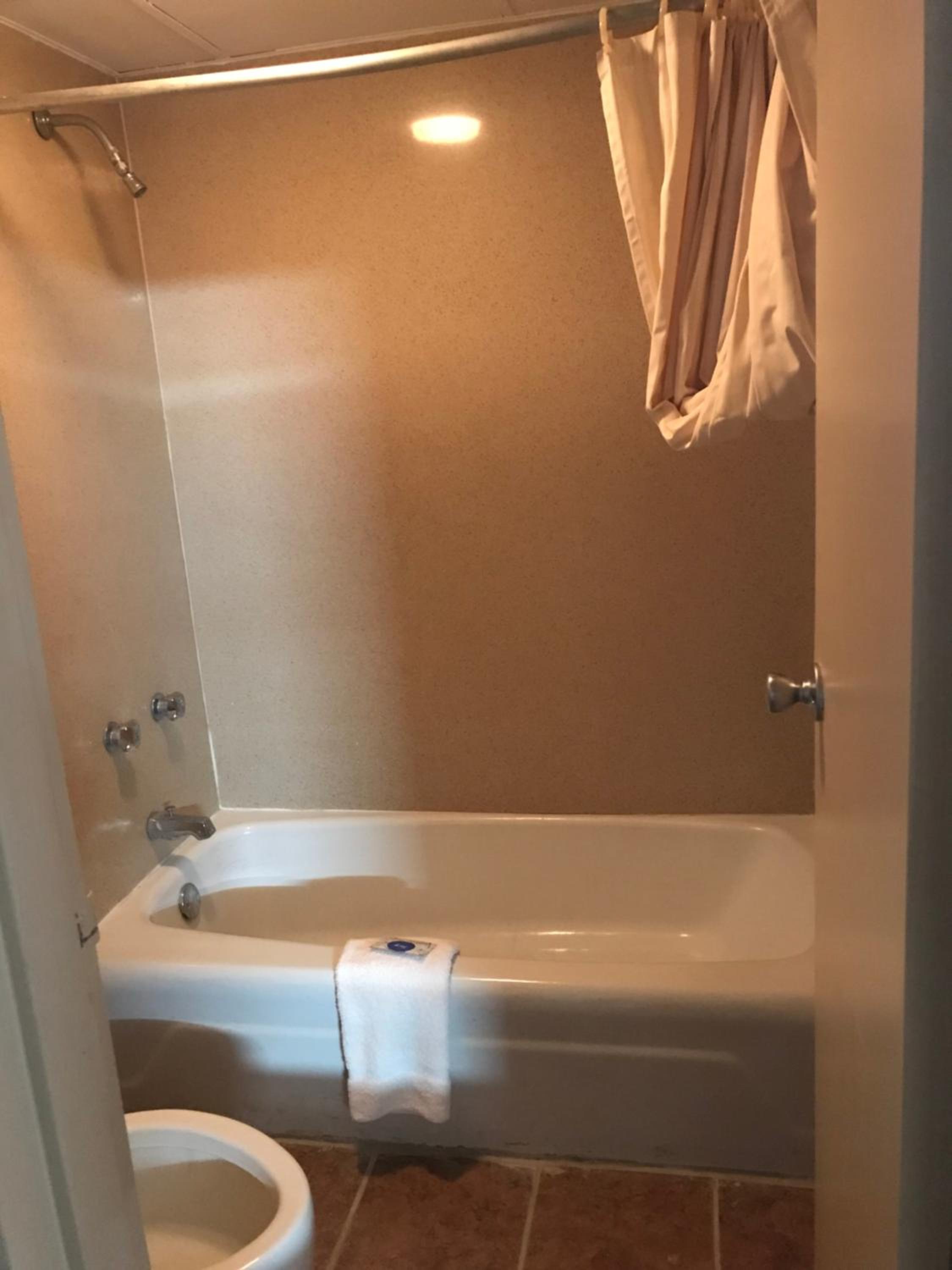Express Inn 21/21