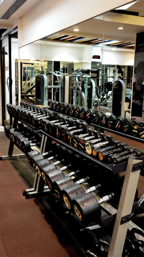 The Club Emerald Chembur 23/51