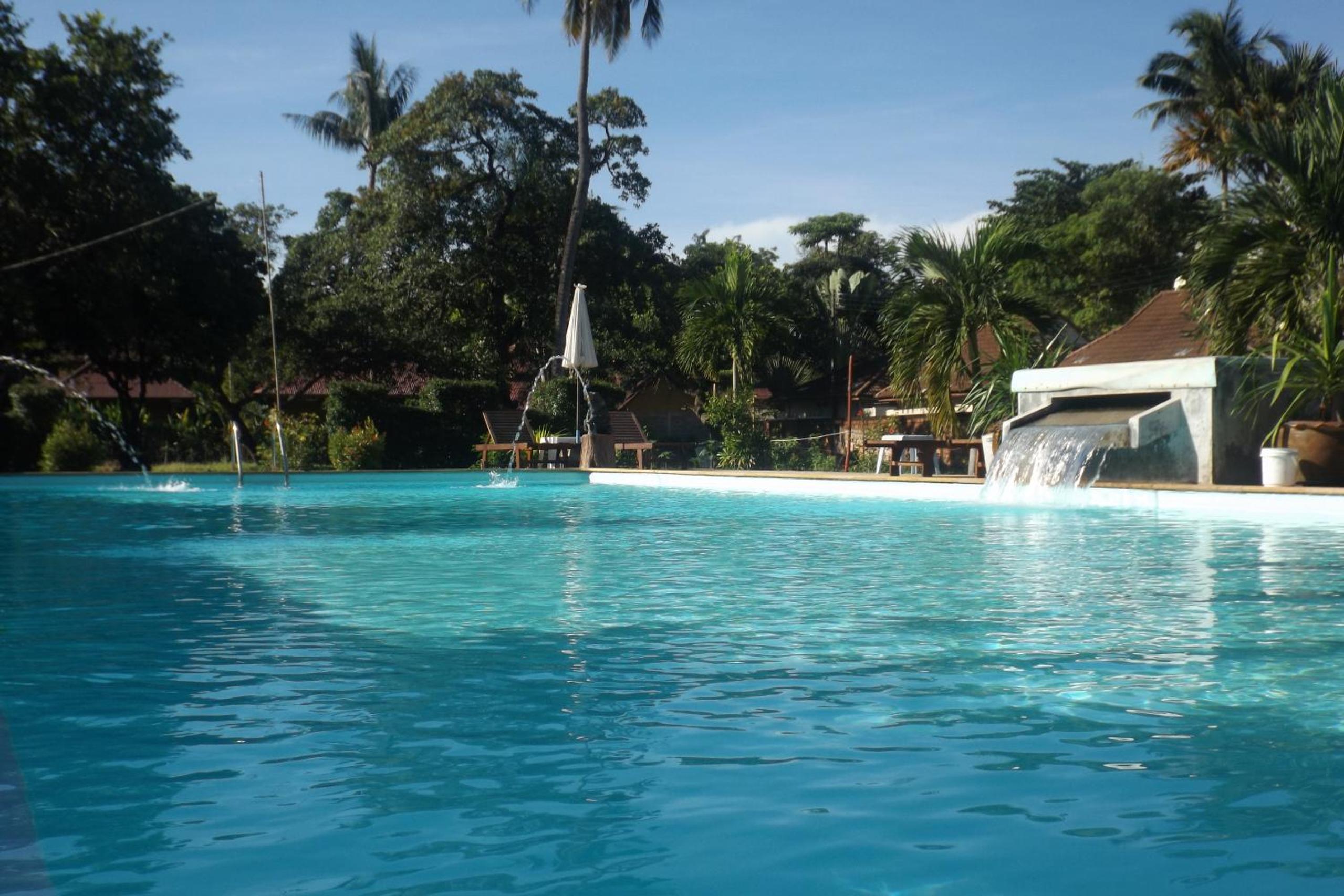 Lanta Long Beach Hostel 42/50