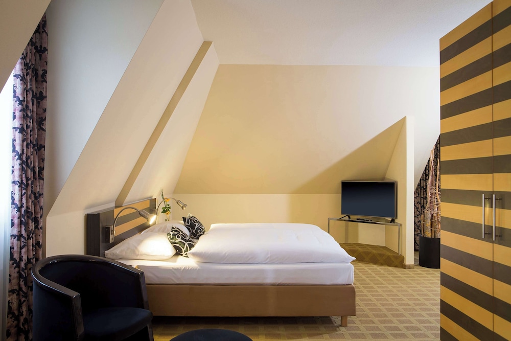 Lindner Hotel Frankfurt Hochst, Part of Jdv by Hyatt 11/50