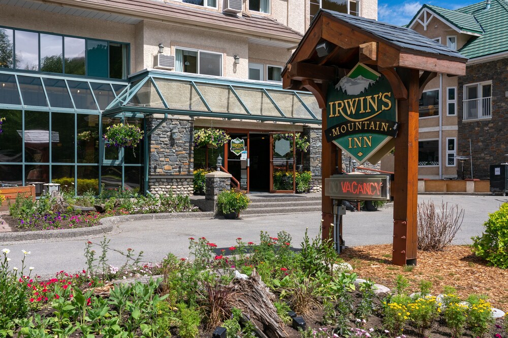 Irwins Mountain Inn Hotel 93/98