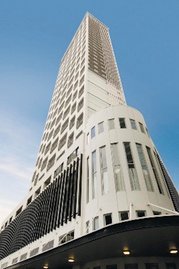 Auckland Harbour Suites 1/24