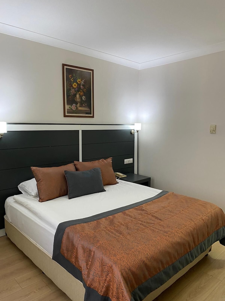 Dafne Hotel 14/50