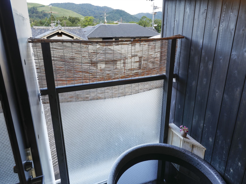 Hotel New Wakasa 8/74