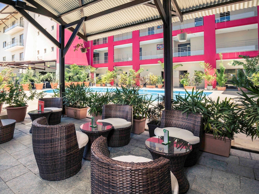 Mercure Cayenne Royal Amazonia 40/59