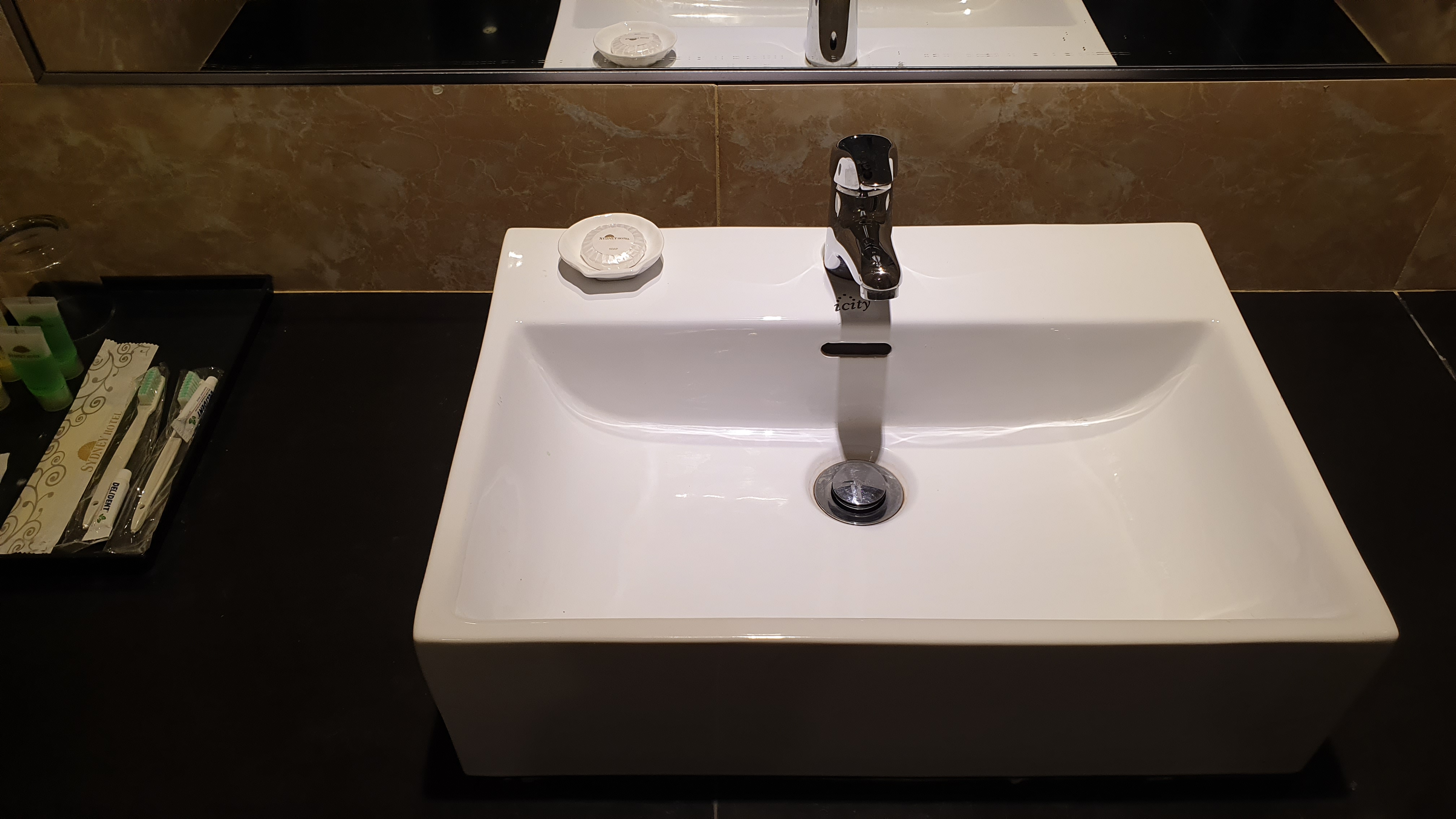 Grand Sydney Hotel Batam 27/29