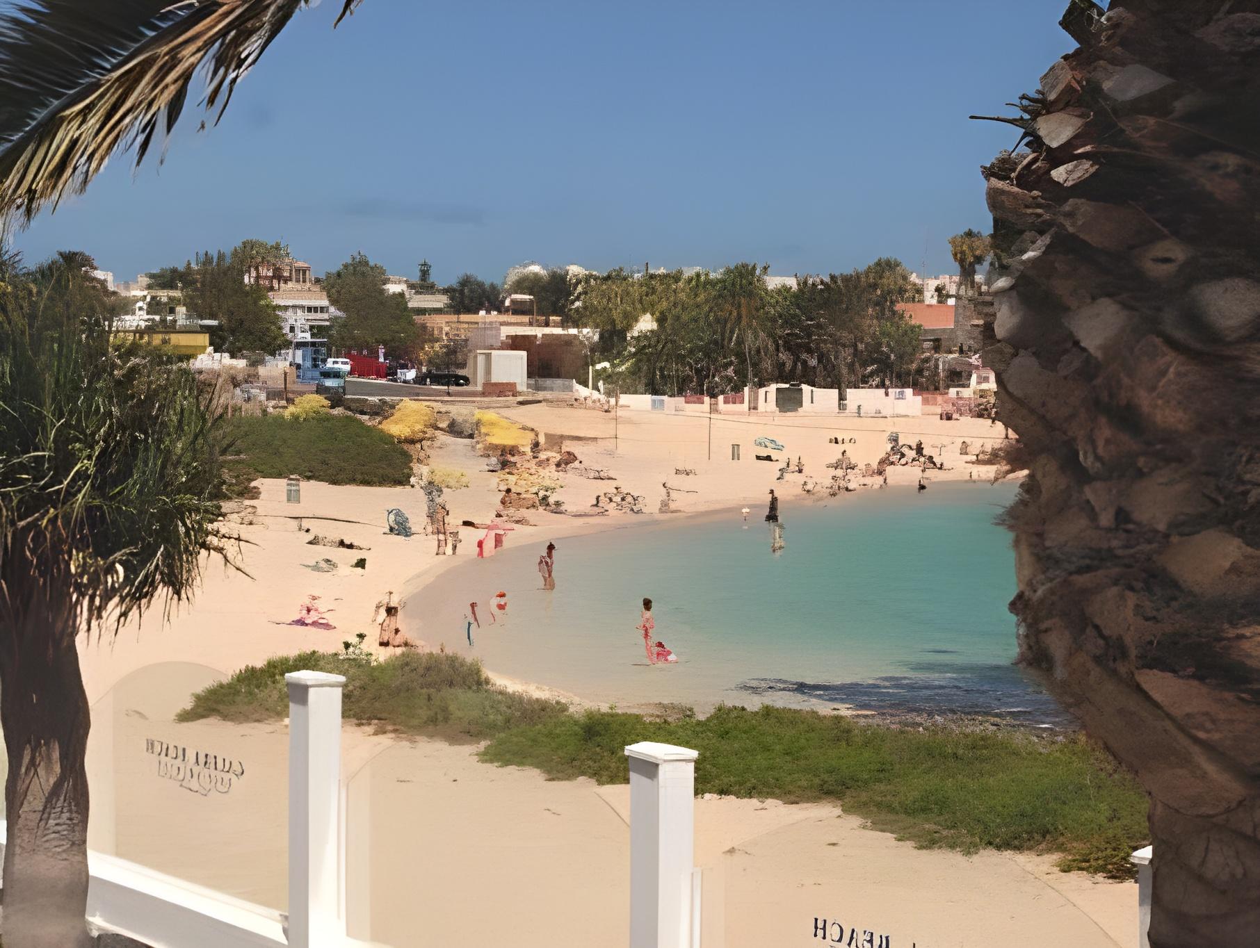 Apartamentos LIVVO Galera Beach 24/40