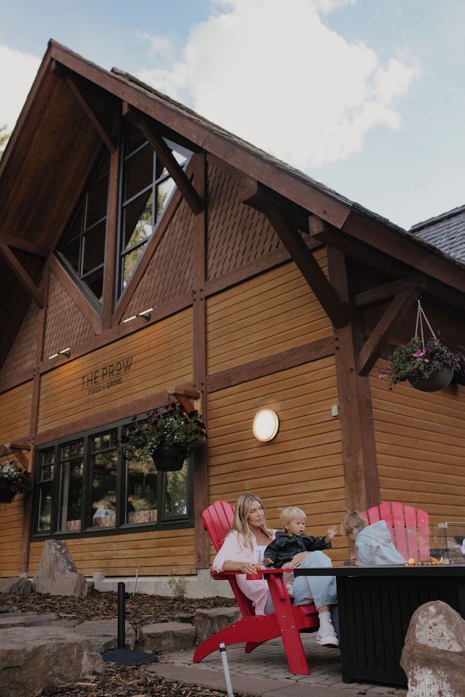 Buffalo Mountain Lodge 6/77