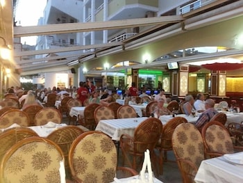 Mitos Apartment Hotel 25/42