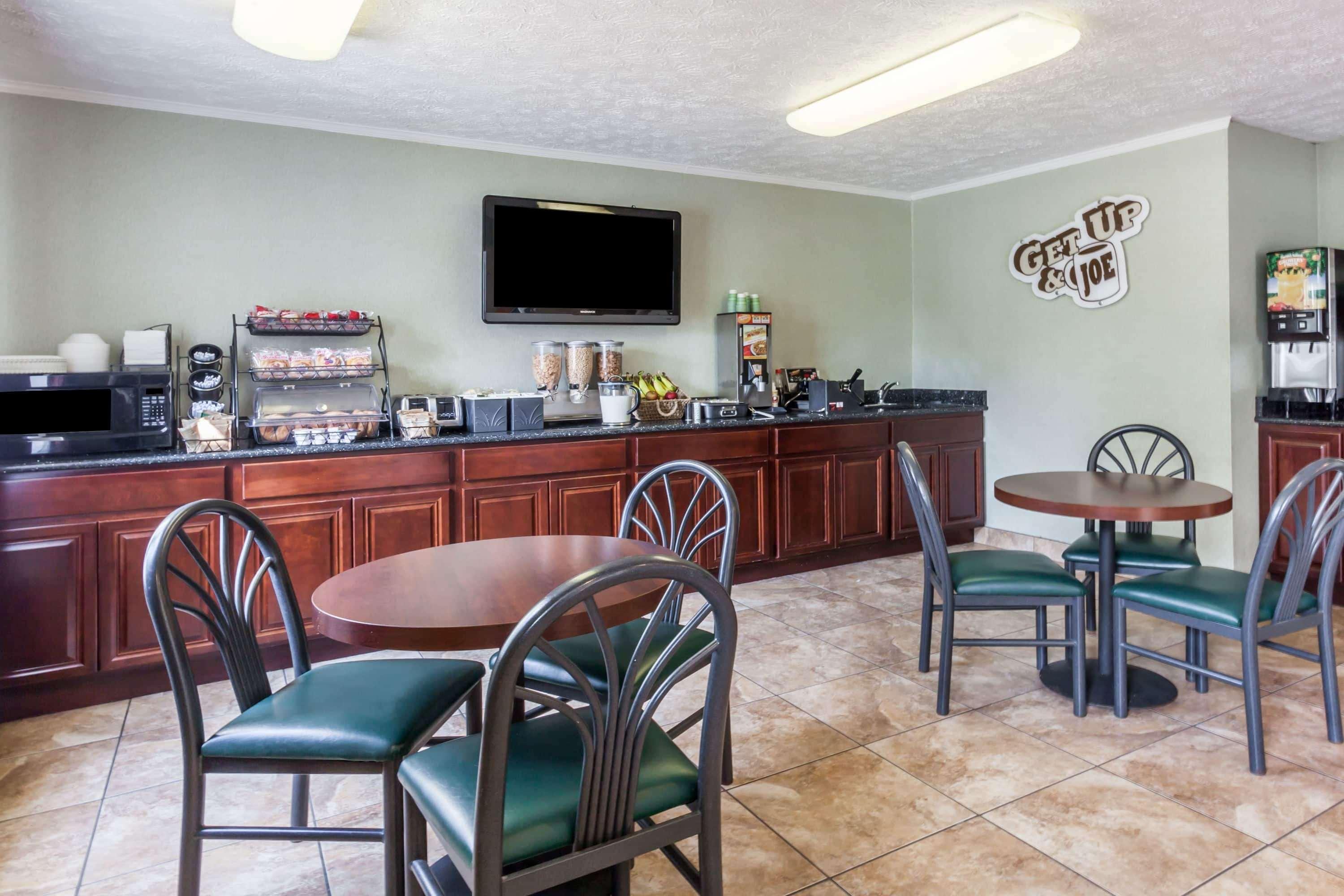 Microtel Inn by Wyndham Wilson 18/24
