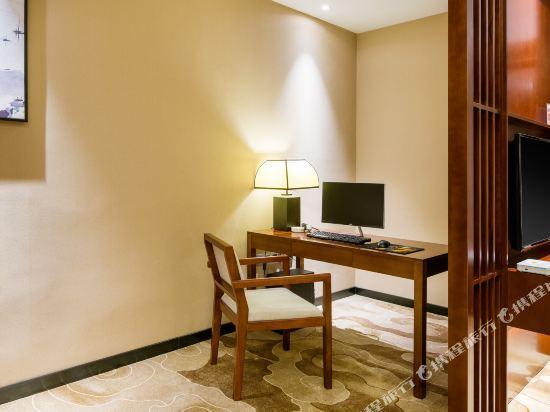 Xing Qiao International Hotel 18/18