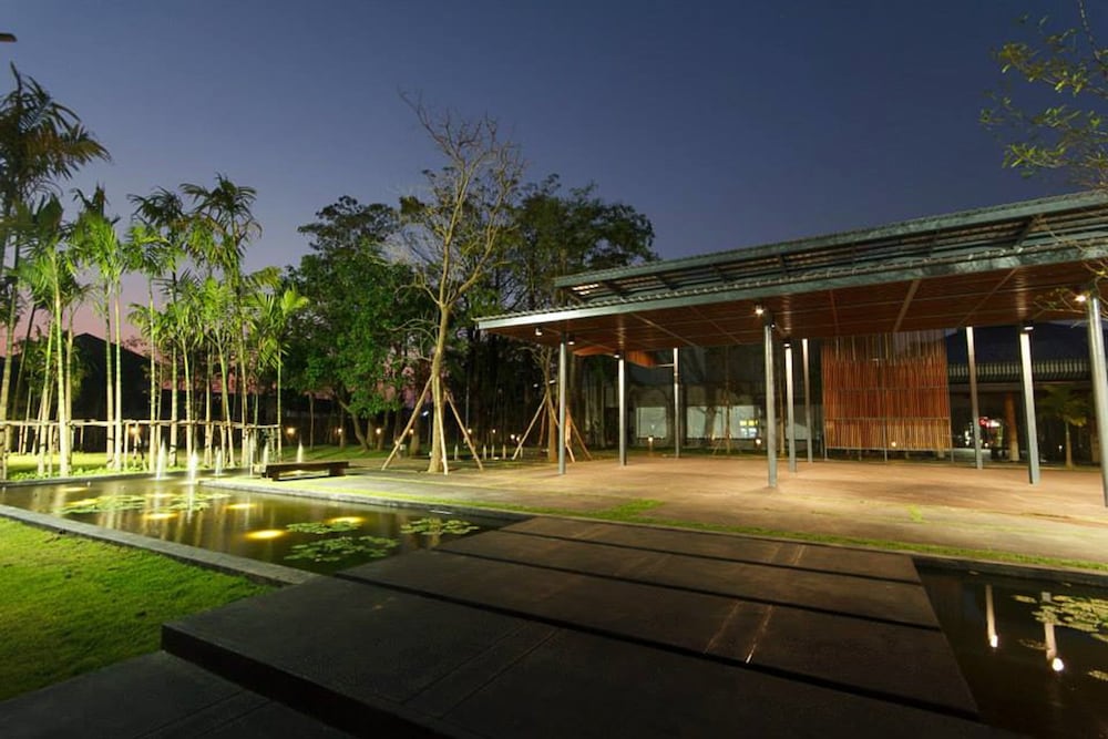 The Park Hotel 3/46