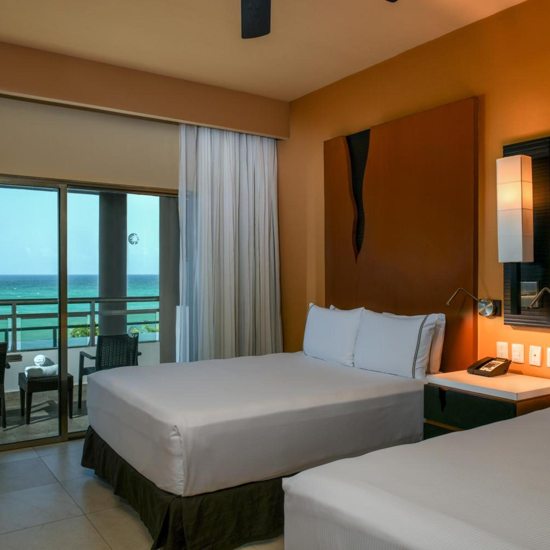 1 Bedroom, Swim Up, Suite, Ocean Front