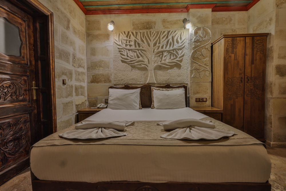 Feel Cappadocia Stone House 14/50