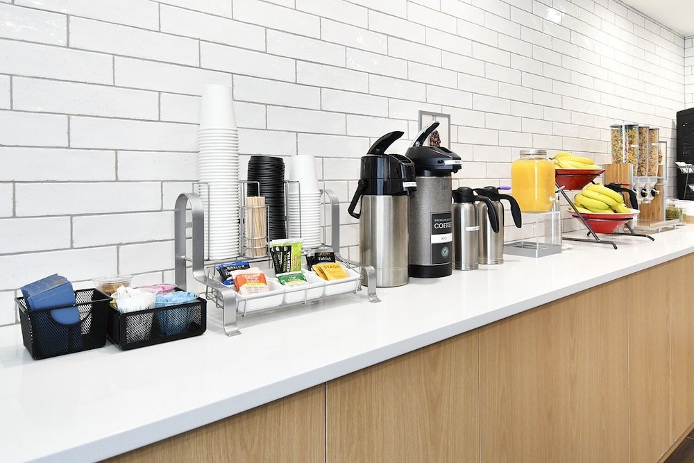 Fairfield Inn & Suites By Marriott Portland Airport 38/49
