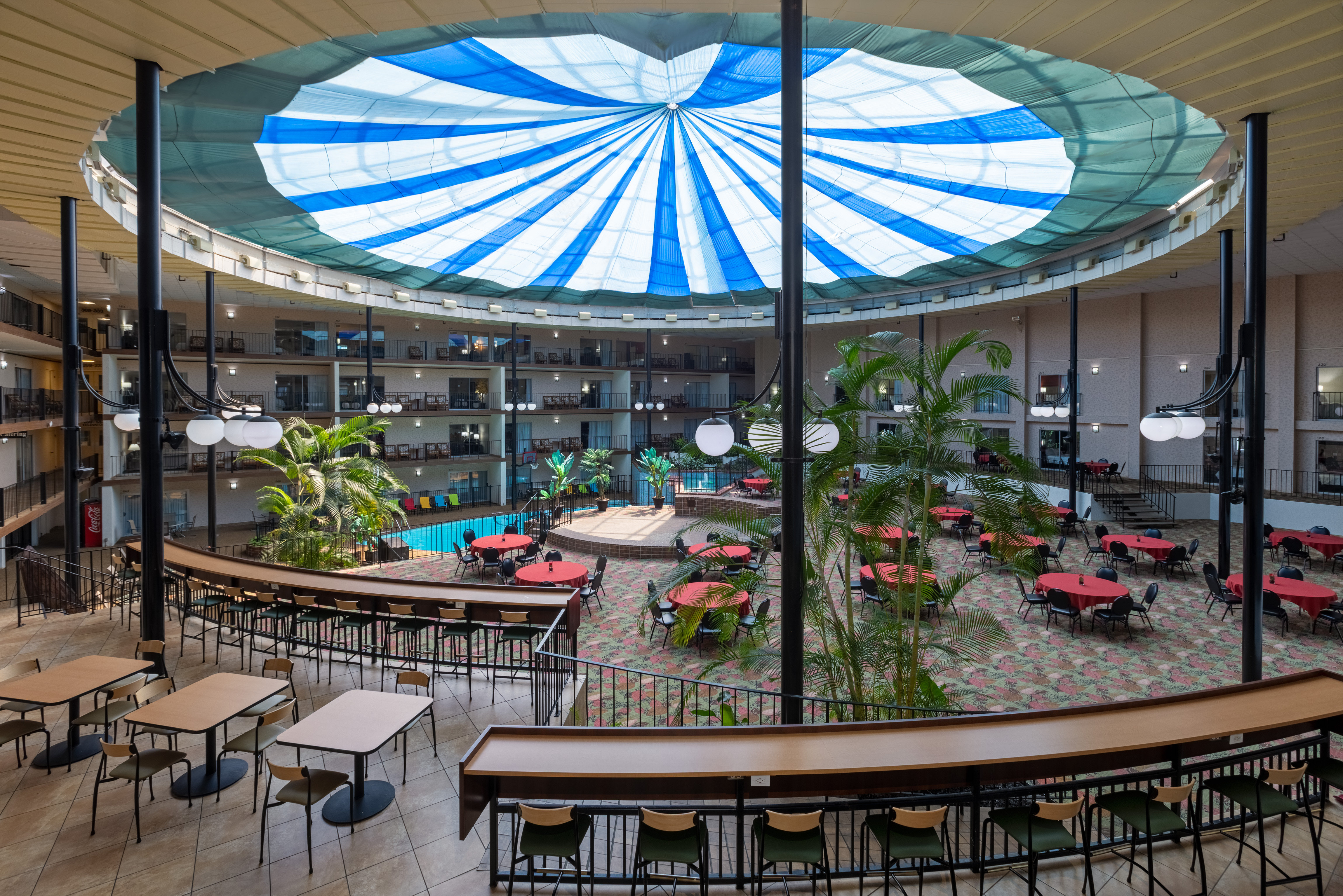 Holiday Inn Des Moines Airport Conf Center 48/79