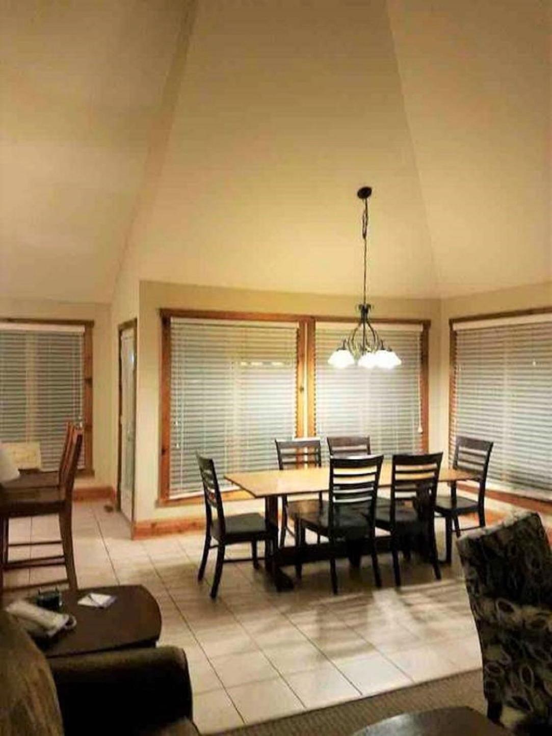 Pocono Villas Resort 20/50