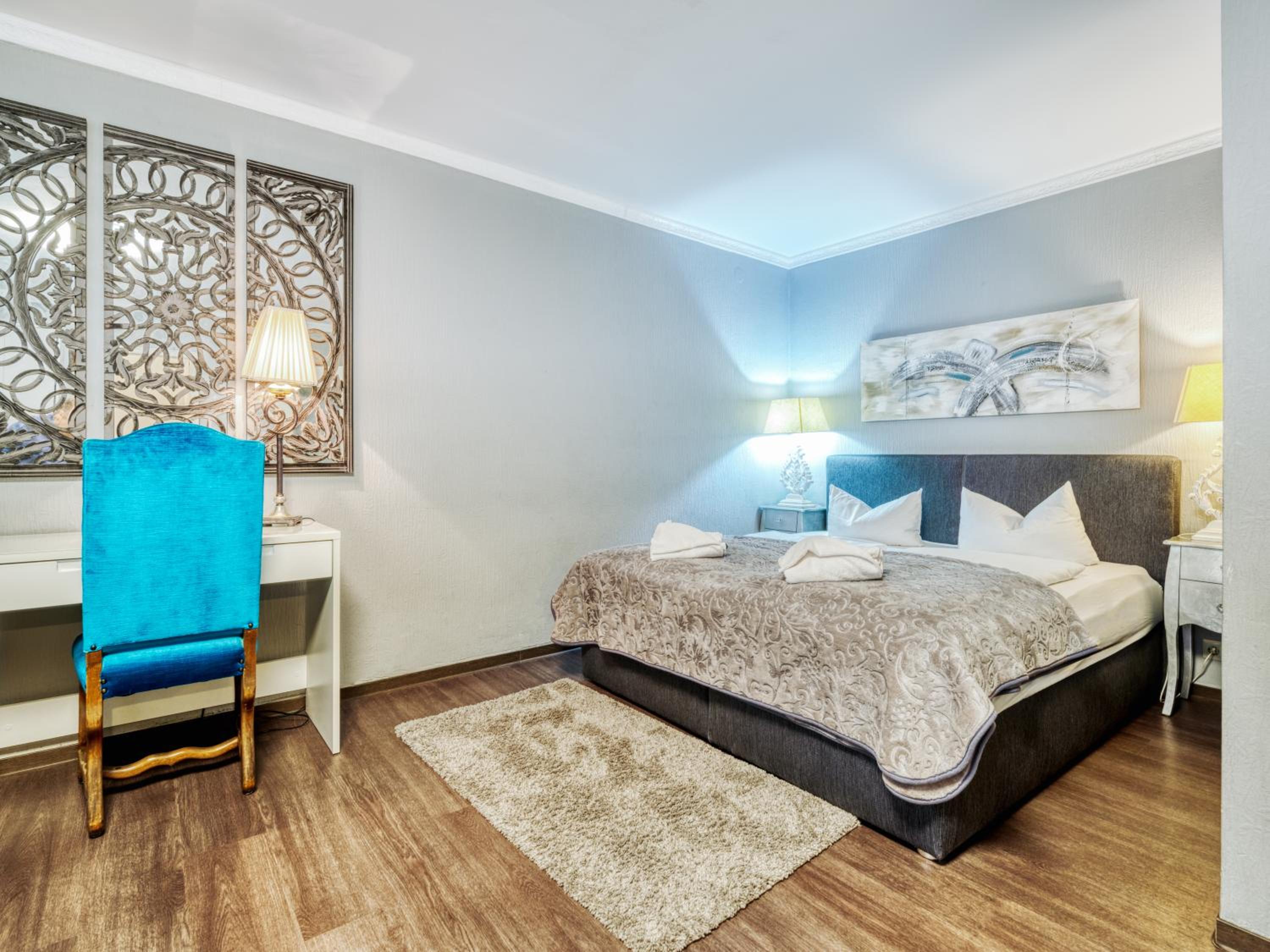 Central-Hotel am Konigshof 10/50