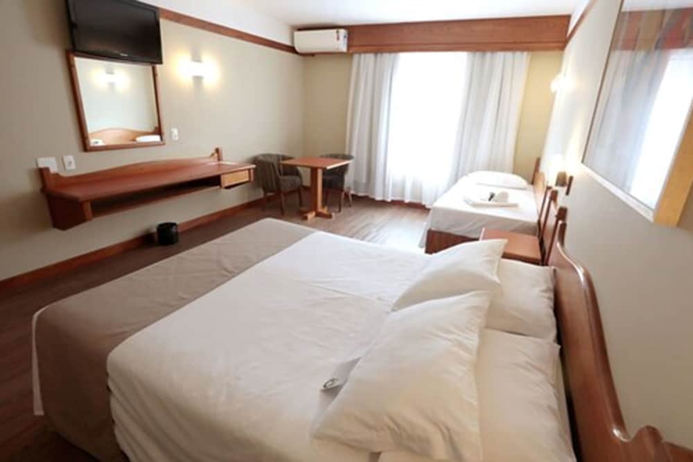Tri Hotel Canela 8/39