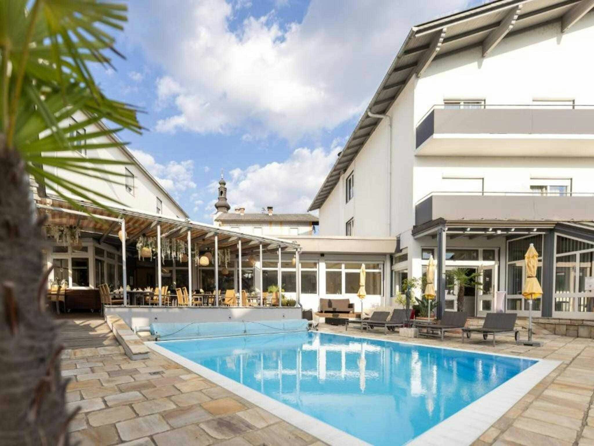 Maiers Hotel Oststeirischer Hof 70/77