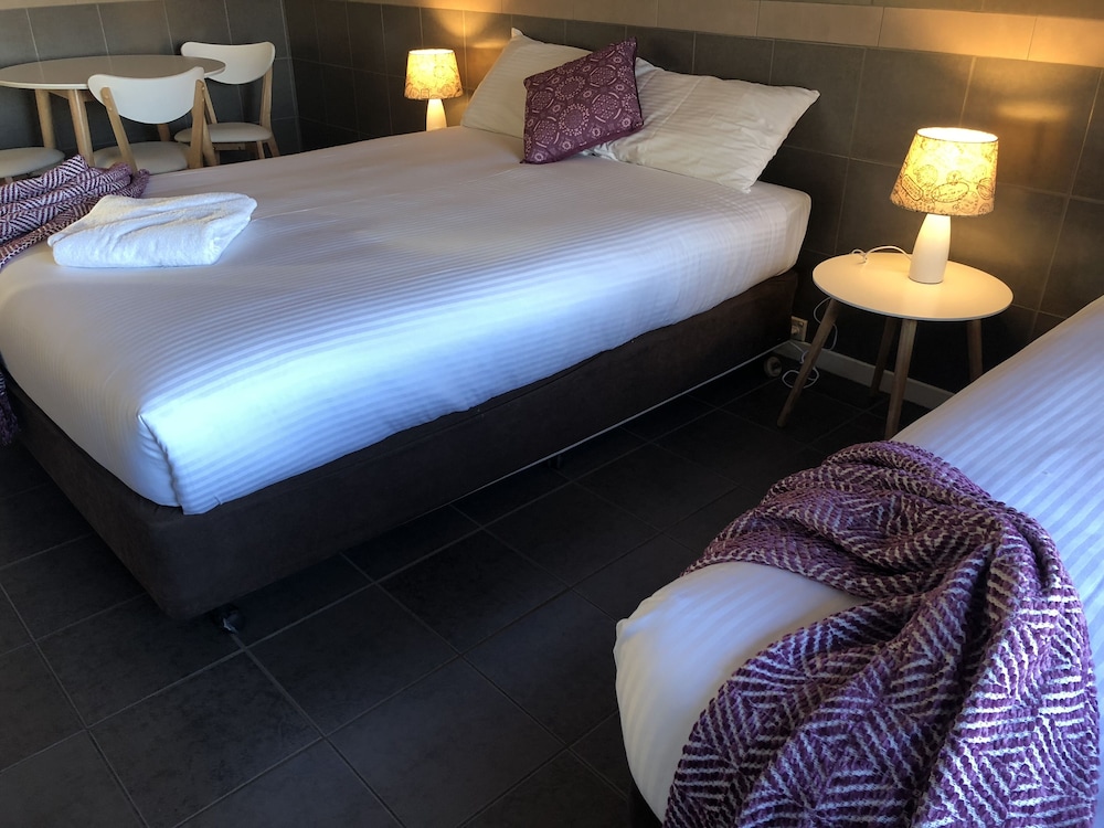 Tamworth Central Motel 8/60