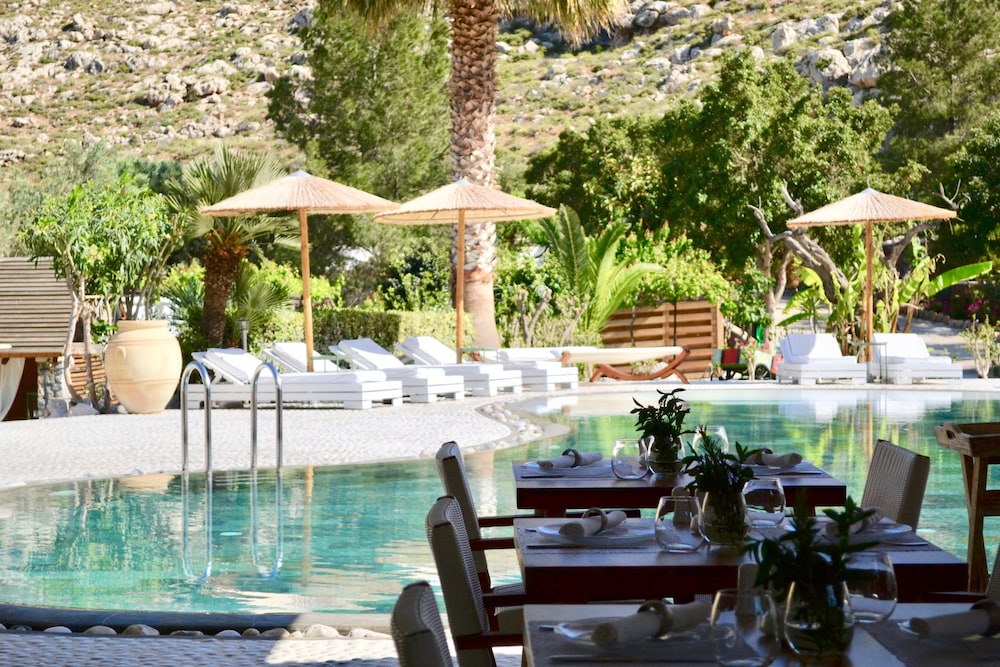 Caesars Gardens Hotel And Spa - Adults Only 63/65