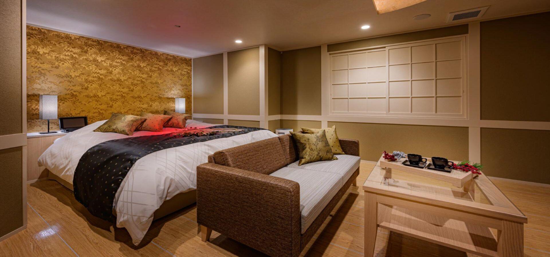 Deluxe, Double Bed