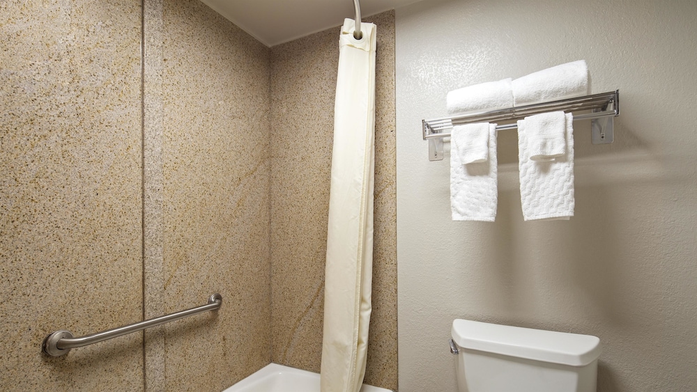 Best Western Center Inn 10/38
