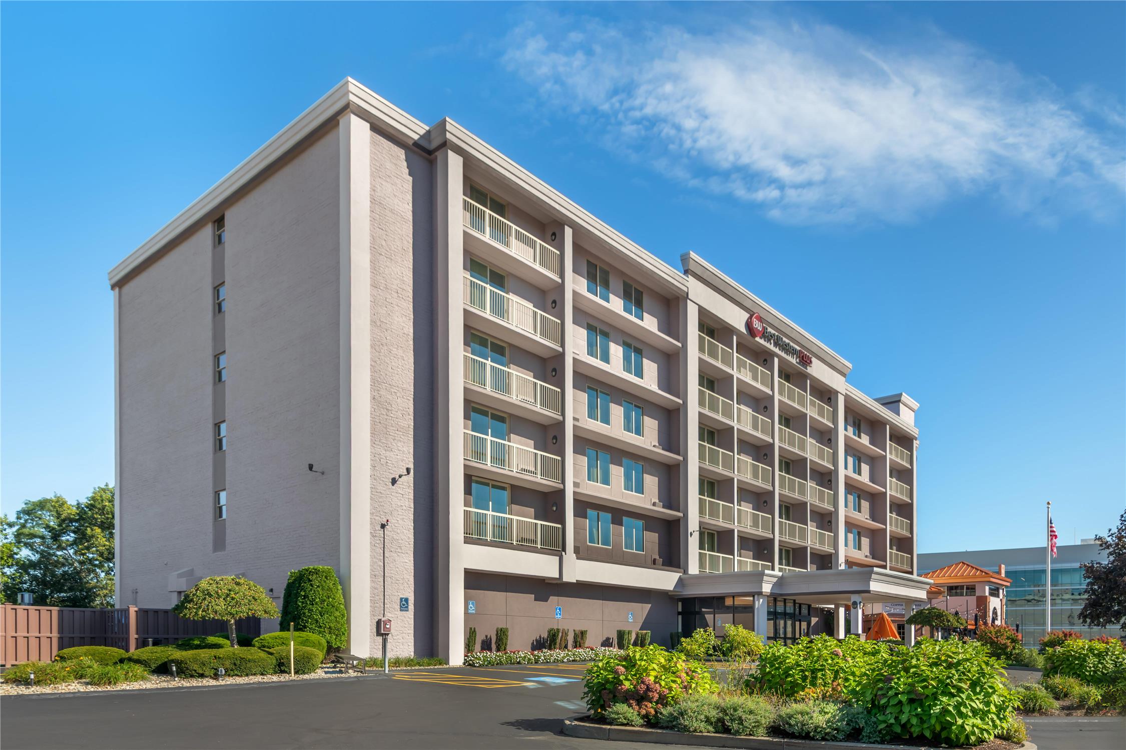 Best Western Plus Waltham Boston 2/34